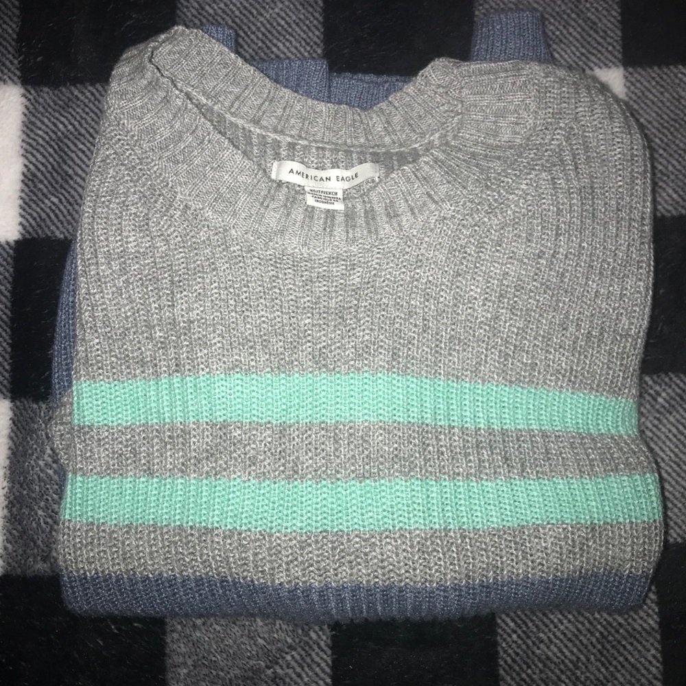 Xs cable knit American eagle sweater never worn